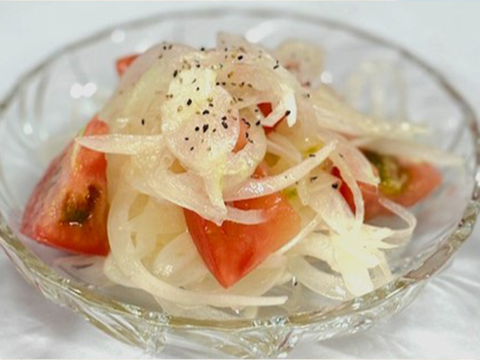 玉ねぎとトマトのマリネ